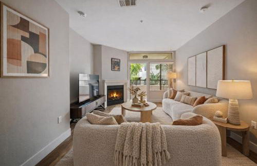 Promo Casa Miel Heart of Westwood Luxury Condo - Photo 5