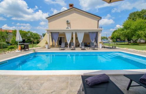 Villa Ondine with 3 bedrooms in Istrien - Foto 2
