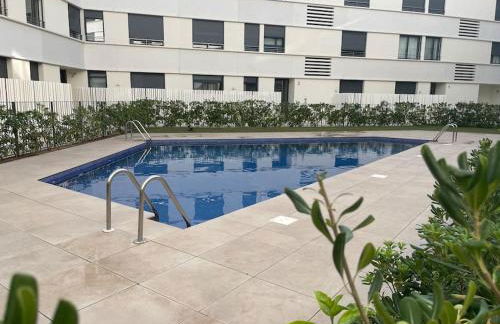 Apartment by the beach with pool and private parking - Foto 7