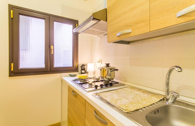 Folklore House in Historical Catania - Photo 8