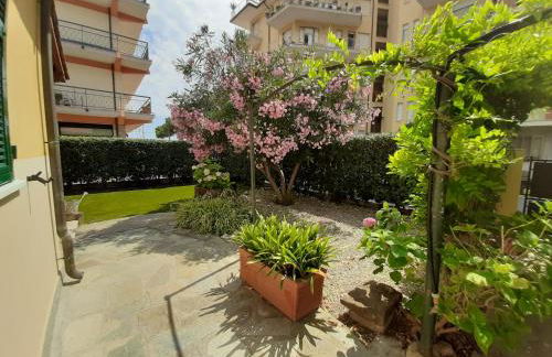 Villa la Casetta con giardino a 30 m dal mare - Foto 7