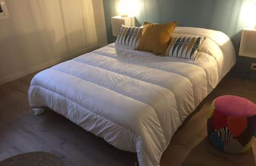 Appart T4 85m2 spacieux climatisation parking - Photo 16