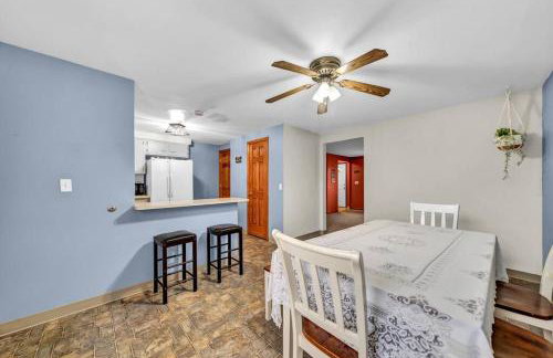 Cozy Duplex Near BUF International Airport - Foto 33