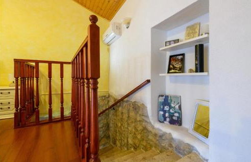 Awesome Home In Nedescina With Wifi - Foto 39