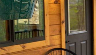 Cozy Log Cabin with a Hot Tub near Seneca Rocks, West Virginia - Perfect for a Romantic Glamping Getaway to the Mountains - Foto 2