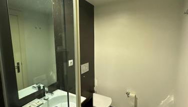 Guimarães Studios Lounge - Foto 5