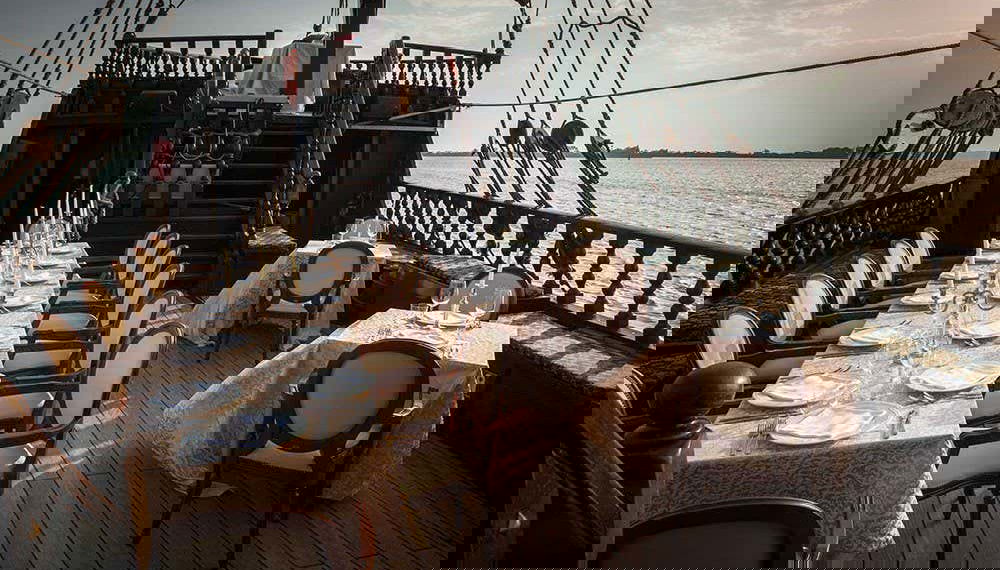 Crucero con cena en el Galeón Veneciano - Foto 1