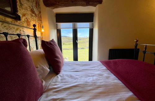 Priesthill HotTub Pool Dog Friendly PeakDistrict - Photo 11