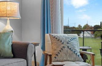 Beachside Condo w Stunning Lake Views - Foto 10