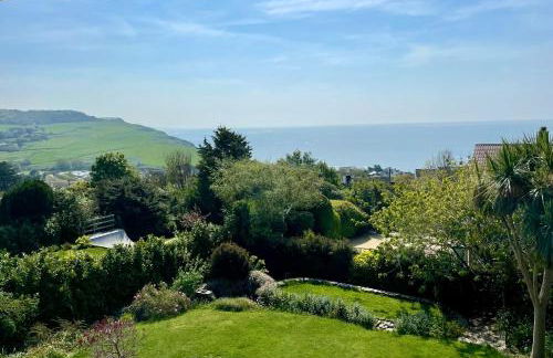 Stunning Charmouth Property with Bay views! - Photo 36