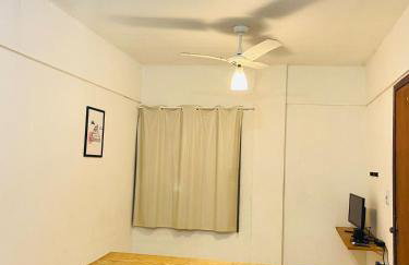 Maravilhosa Kitnet 10 min da praia - Foto 1