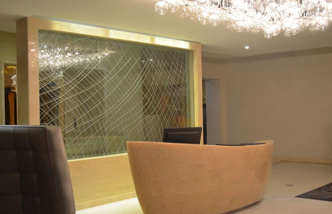 Greenbelt Madison - Photo 2