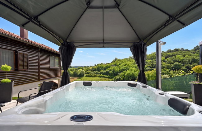 Holiday House Dora - Nice home with nice forest view and Outdoor swimming pool, Whirlpool-Jacuzzi, Sauna, 2 bedrooms and WiFi - Foto 30