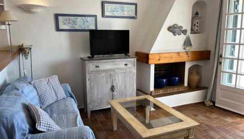 ES CASTELL 1 6 by SOM Menorca - Foto 5