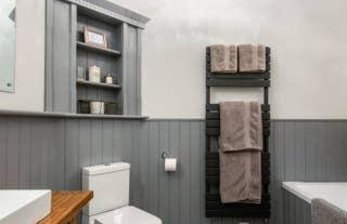 Gilliflower 1 bedroom cottage at Trethwale Barns Holiday Home - Photo 2