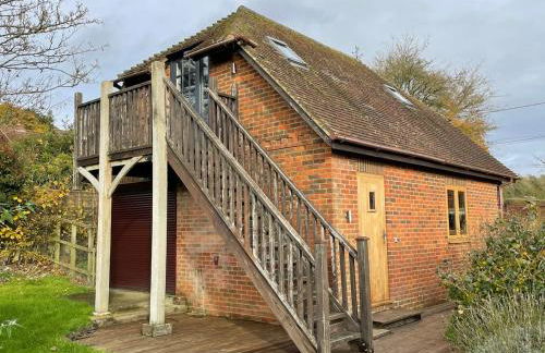 Private Countryside Annexe with Exclusive Wood Burner, Outdoor Hot Shower & Views - Foto 25