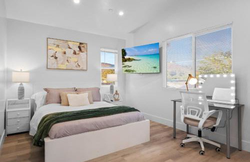 Entire Private Home with 3 Bedrooms 2 Bathrooms, with Garage, Gated Yard, King Bed House, Available Now - Foto 14