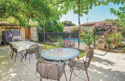 4 Bedroom Gorgeous Home In Pujaut - Photo 15