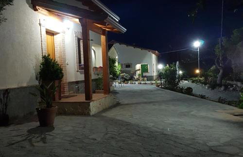 Borgo Santa Lucia - Photo 29