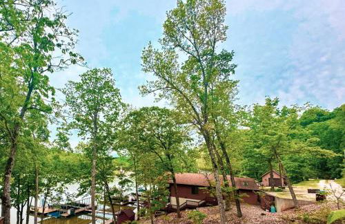 Lakefront Home 4Bed3BathDockFirepitGrill-12PP - Foto 49