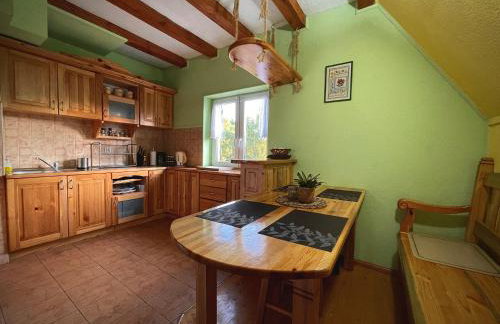 Zakątek na skraju lasu - Foto 12