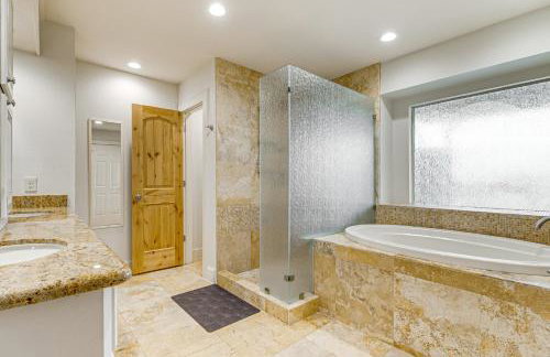 Private Boat Dock and Slip Luxe Lake Conroe Gem! - Foto 18