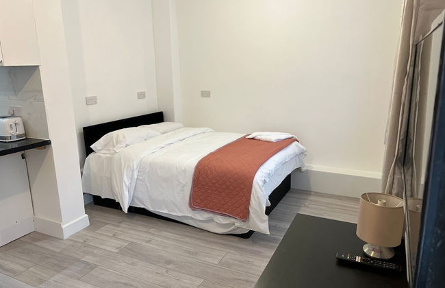 Remarkable 2-bed Apartment in Ilford, London - Foto 4