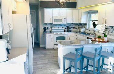 Luxury beach house W/HeatedPool - Foto 17