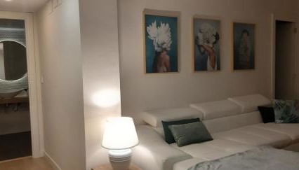 La Parada de la Estacion con parking - Foto 2