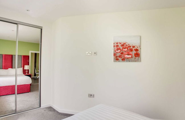 Apartment in Milton Keynes Near Canary Karaoke - Foto 7