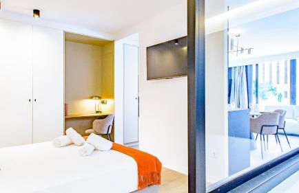 Myflats Premier Suites - Photo 4