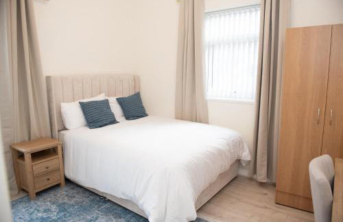 Modern City Living, 1km from the Heart of Town! - Photo 11