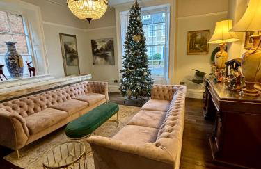 Luxury Georgian House With Sauna Sleeps 19-23 - Photo 54