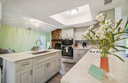 TRANQUILITY! PRIVATE Gated Estate! Boats, RVs OK! Has Separate Apt, Fishing, Hiking, LOW Rates! - Foto 83