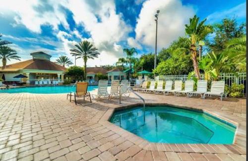 Beautiful Apartment Near Disney - Photo 68