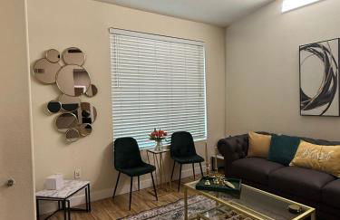 Great Amenities, Pool, Sauna Gym - Photo 2