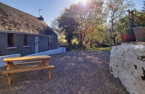 Converted Stables at Peaceful Family Farm Stay - Photo 1
