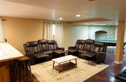 6 King Bedrooms, Sleeps 20, 8 Rooms, Bikes, HotTub - Foto 5