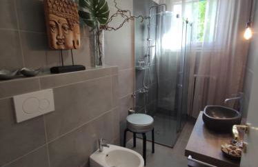 Aurora Flowers - Two rooms and free parking near center and train station - Foto 33