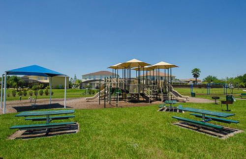 Lakefront Villa with private heated pool - Foto 44