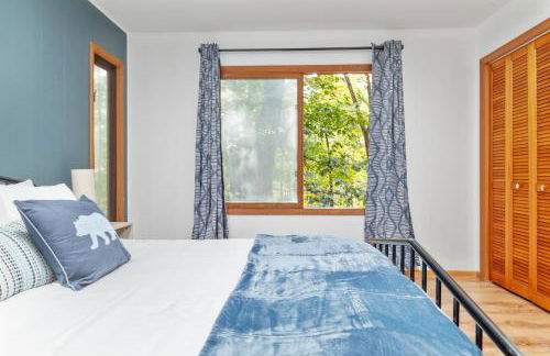 Wooded Nest, Cozy 3BR Chalet Near Spas, Downtown Berkeley Springs & Hiking - Foto 23