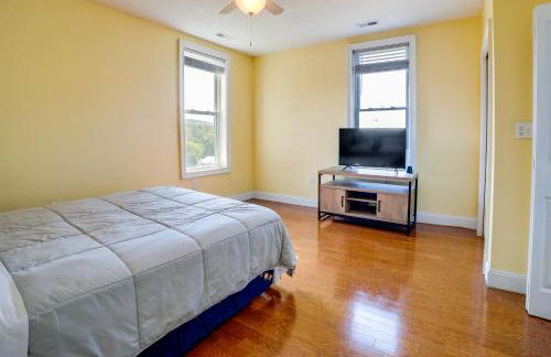 Inviting Connellsville Getaway with Deck! - Foto 16