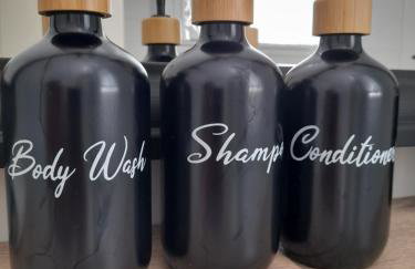 Chic & Calm apartment 3 minutes walk to Rafina Beach - Foto 11