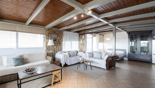 Sunny Loft With a Panoramic View - Foto 2, Habitación