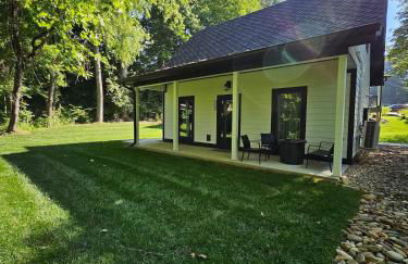 Life's Good Retreat Bear Cottage - Foto 1