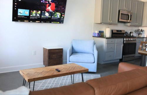 The Lawrencian Loft -2BD king & Queen beds, 2 BA - Foto 23