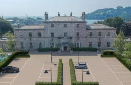 9 Admiralty House Stunning Luxury Apartment with free parking - Foto 3