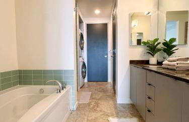 Penthouse Industrial Loft & Parking Little Italy - Foto 9