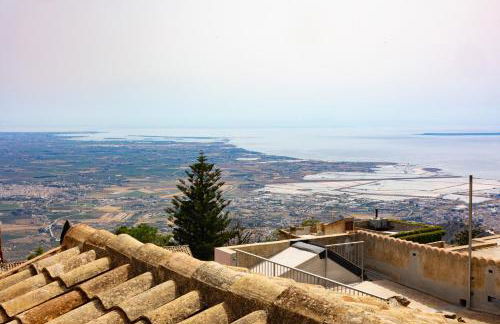 Erice Lovely Apt with Terrace and Stunning View - Foto 1