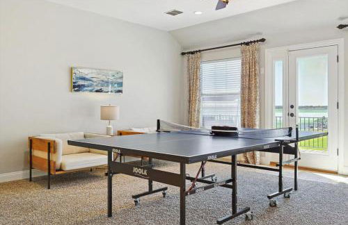 The Best of Lakeside Living - Luxury at its Finest - Photo 22